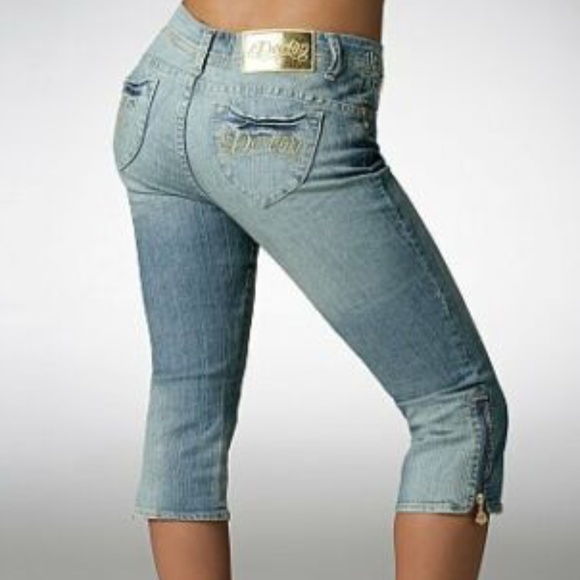 NEW Dereon Denim Crop Zipper LOGO Capri Jeans 5/6 - Picture 3 of 17
